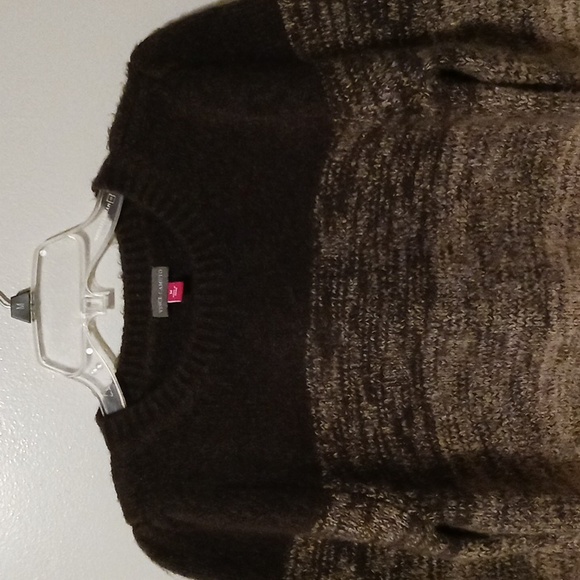 Vince Camuto Brown and Tan Crew Neck Sweater Warm Soft Cozy - Picture 4 of 5